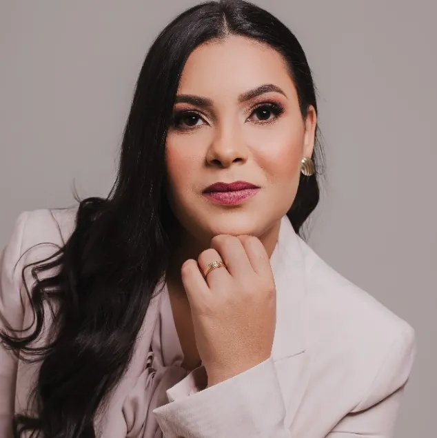 Cleisiane Santos de Lima Recchi, advogada do escritório